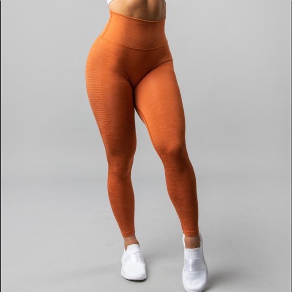 Alphalete Pants - NWT Alphalate Burnt Orange Halo Leggings